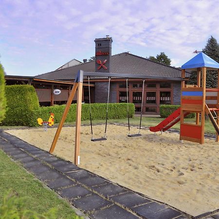 Ahotel Czechowice-Dziedzice Exterior photo